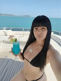 Oi meu nome e bruninha tenho 23 anos e sou a bela acompanhante que voce ve nas fotos me considero uma mulher apaixonada pela vida e animada para conhe...