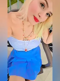 Sou extremamente discreta e carinhosa adoro conversar ouvir e trocar carinho tambem vendo bebidas para quem curtir em meu local acredito que a vida es...