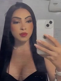 Oi eu me chamo maria clara e venho de feira de santana aos 20 anos sou uma acompanhante afetuosa apaixonada e muito bem educada estou animada para int...