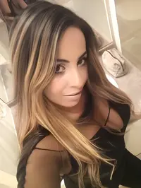 Voce estava a procura da danadinha juliana mello certo e um prazer me apresentar tenho 31 anos sou uma loirinha atraente e sexy com um corpo fabuloso...