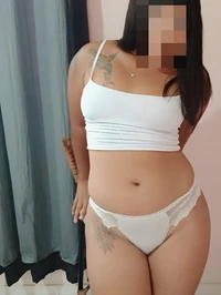 Oi eu sou cris barcelos linda atraente e safada na proporcao ideal sou do tipo namoradinha mas com a postura de quem sabe o que esta fazendo com beijo...