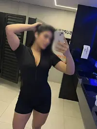 Eu sou hiromi uma gueixa atraente e sensual e ficaria encantada em te conhecer ofereco meus servicos no meu proprio local ou em outros lugares proporc...