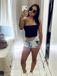 Oi me chamo fernanda soares tenho 18 anos e sou uma garota de programa brasileira residente em florianopolis sou uma jovem esbelta e morena aguardando...