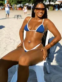 Preparada para ser a melhor opcao para voce como acompanhante meu nome e safira um prazer sou uma baianinha morena safada e super quente com 23 anos e...