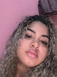 Oi sou ketllen uma garota brasileira de 21 anos e acompanhante de sao luis em minha companhia ofereco momentos intensos e um pouco atrevidos sou uma s...