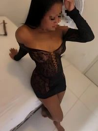 Oi me chamo mayara tenho 25 anos e me encontro na cidade de feira de santana no brasil atualmente estou trabalhando como acompanhante na cidade por um...