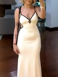 Ola meninos meu nome e luna lima sou uma dancarina stripper de 20 anos que faz apresentacoes em casas de swing possuo um corpo fabuloso com pele suave...