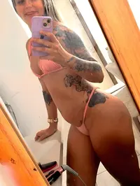 Oi queridos meu nome e bruna liz tenho 22 aninhos sou uma acompanhante ninfeta e submissa nao tenho medo de nada sou incrivel perfeitamente moldada di...