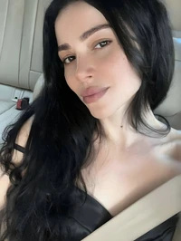 Permita se ser conduzido por um mundo de satisfacao conexao e intensidade o meu servico foi concebido para quem procura algo mais do que um simples en...