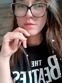 Ola meu nome e pandora sahastra uma terapeuta tantrica com varias qualificacoes e experiencia no campo meu foco como massoterapeuta e o atendimento te...