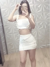 Oi me chamo lays sou uma acompanhante brasileira de 21 anos que reside em campinas sou uma mocinha esbelta que adora beijos apaixonados meu atendiment...