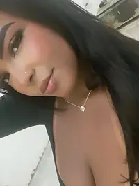 Oi queridos tudo tranquilo nos meus encontros eu faco o estilo namoradinha adoro satisfazer o cliente e nao sou de fazer charminho as fotos sao realme...
