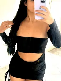 E um prazer ter te aqui chamo me bianca tenho 18 anos sou uma maravilhosa garota de programa cheia de desejo para partilhar contigo venha conhecer me...